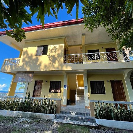 C - Side Inn Mambajao Exterior photo